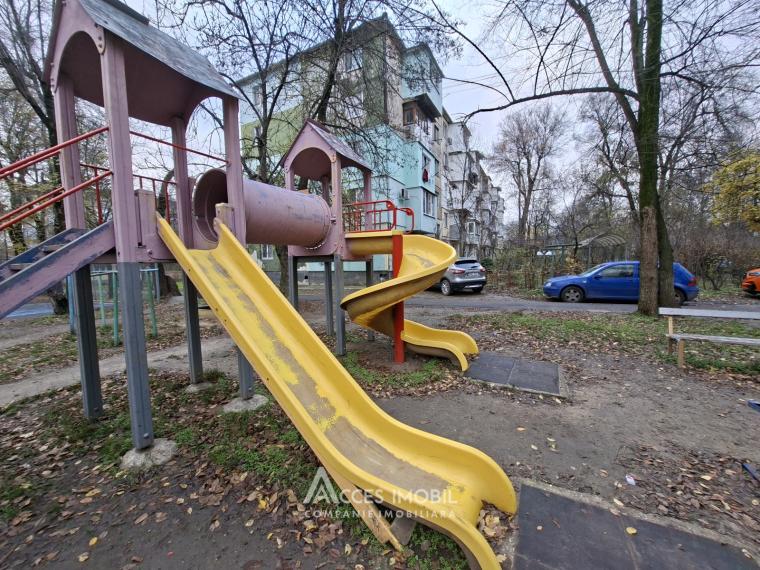 Botanica, str. Nikolai Zelinski, 3 camere! Euroreparație!: 10