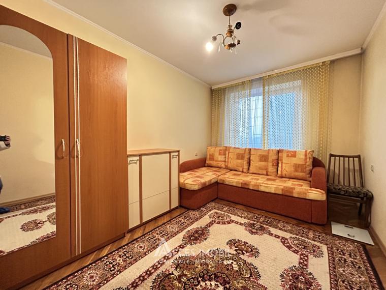 Centru, str. Albișoara, 2 camere + living. Euroreparație!: 4