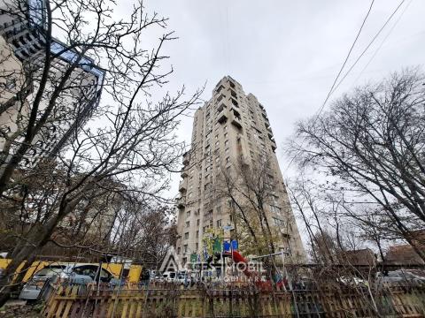 Centru, str. Albișoara, 2 camere. Euroreparație!: 11