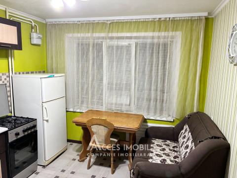 Râșcani, str. Florilor, 1 cameră. Euroreparație! De mijloc!: 1