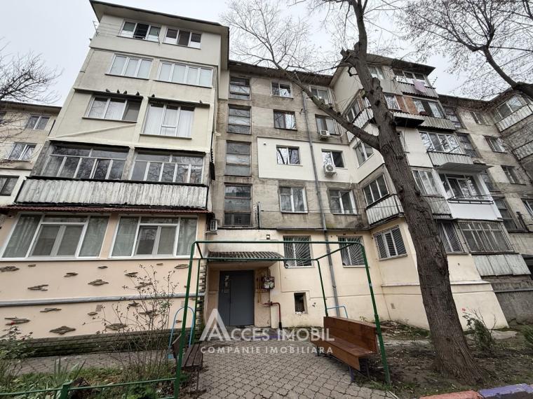 Rascani, Florilor street, 2 rooms + living. Euro Repair!: 9