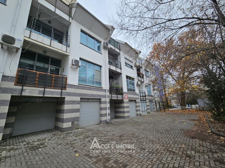 Bloc Nou! Centru, str. Al. Pușkin, 3 camere + living! Euroreparație! + Garaj!: 1