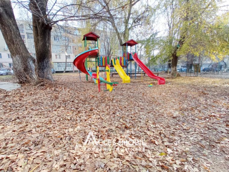 Râșcani, str. Andrei Doga, 1 cameră. Seria MS! Localizare de mijloc!: 2