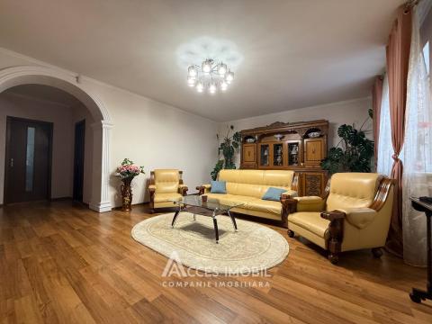 Chirie! Casă în 3 niveluri! Durlești, str-la Tudor Vladimirescu, 410m2 + 3 ari. Euroreparație!: 2