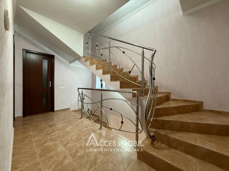 Chirie! Casă în 3 niveluri! Durlești, str-la Tudor Vladimirescu, 410m2 + 3 ari. Euroreparație!: 15