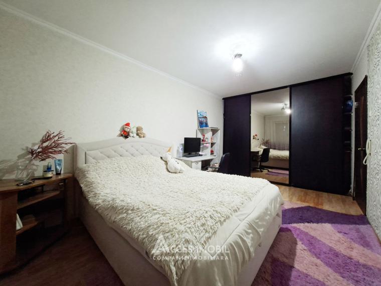 ул. Петру Заднипру, Чеканы, 1 комната. Середина Дома!: 1