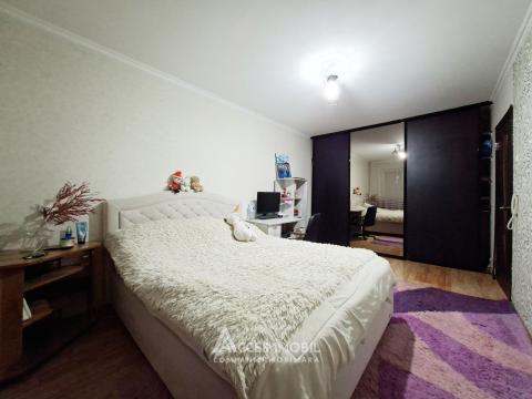 ул. Петру Заднипру, Чеканы, 1 комната. Середина Дома!: 1