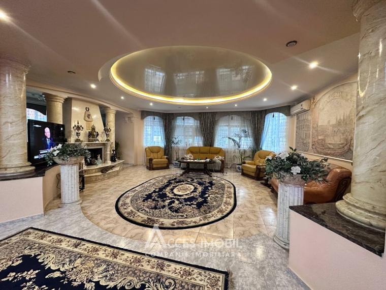 Casă în 3 nivele! str. Ioana Radu , Buiucani, 350m2 + 6 ari!: 5