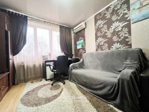 Botanica, str. Salcâmilor, o cameră! Localizare de mijloc!: 1