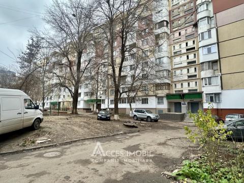 Продажа квартир в Кишиневе: Чеканы, бд. М. Чел Бэтрын