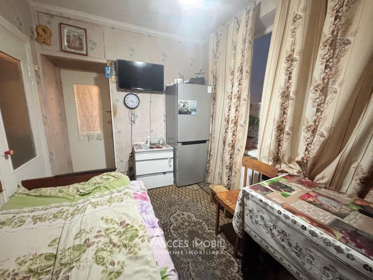 Buiucani, str. Calea Ieșilor, 2 camere.: 3