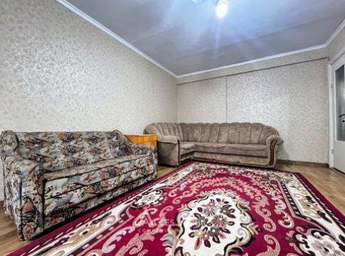 Poșta Veche, str. Ceucari, 3 camere. Seria 102! De mijloc! Autonomă!: 1