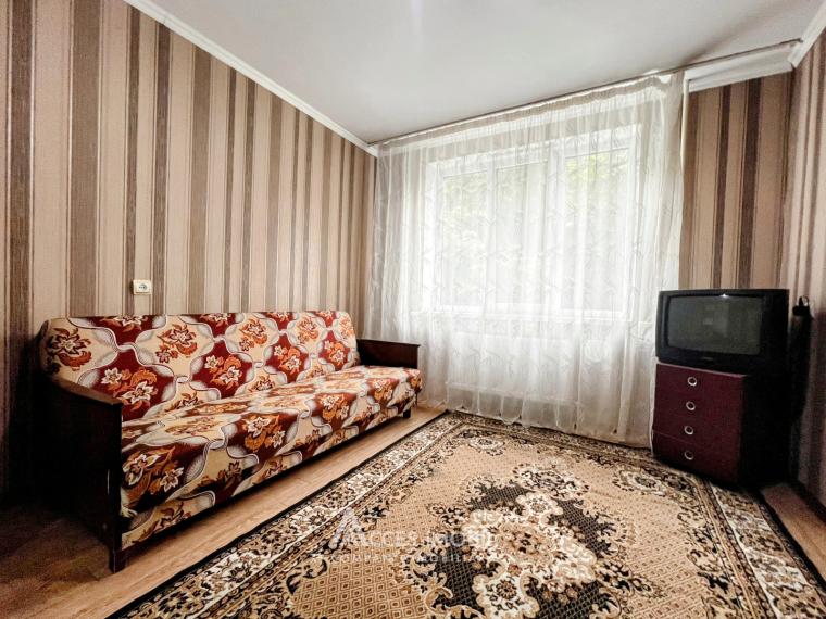 Poșta Veche, str. Ceucari, 3 camere. Seria 102! De mijloc! Autonomă!: 4