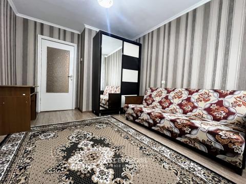 Poșta Veche, str. Ceucari, 3 camere. Seria 102! De mijloc! Autonomă!: 5