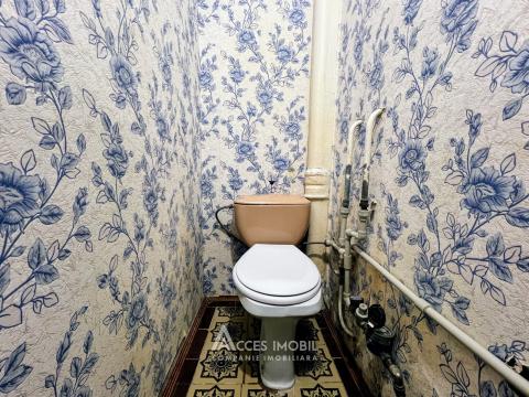 Poșta Veche, str. Ceucari, 3 camere. Seria 102! De mijloc! Autonomă!: 12