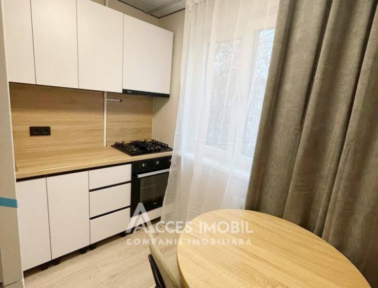 Botanica, str. Trandafirilor, 2 camere + living! Euroreparație! De mijloc!: 2