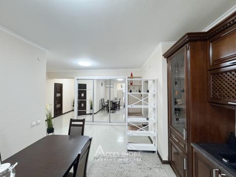 Centru, str. Albișoara, 2 camere + living. Euroreparație! Terasă 10 m2!: 10