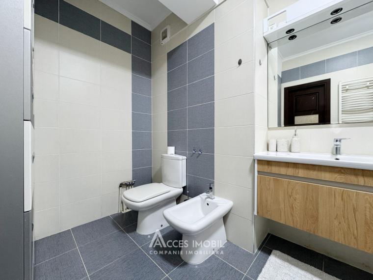 Centru, str. Albișoara, 2 camere + living. Euroreparație! Terasă 10 m2!: 12