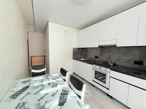 Chirie! Telecentru, str. Ialoveni, 2 camere! Euroreparație!: 1