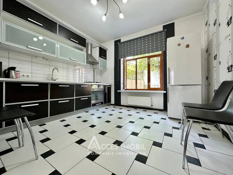 Casă în 3 niveluri! str. Hotin, Poșta Veche, 190m2+ 3 ari! Euroreparație!: 0