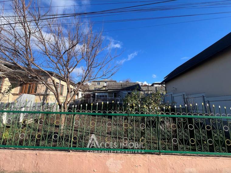 Casă! str. Pitulicii, Poșta Veche, 3 camere + living, 100m2 + 7 ari.: 22