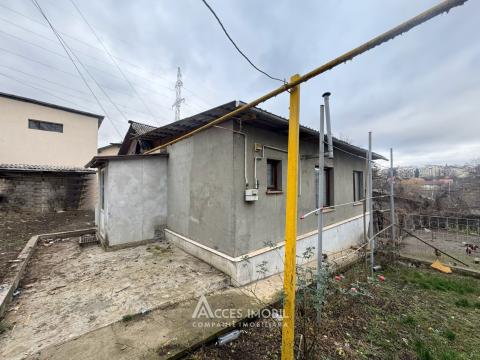 Casă! str. 8 Martie, Poșta Veche, 100m2 + 6 ari! Autonomă!: 0
