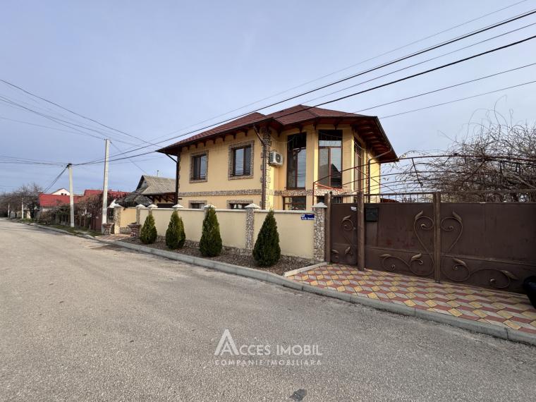 Casă în 2 niveluri! Strășeni, str. Grigore Ureche, 180m2 + 6 ari!: 0