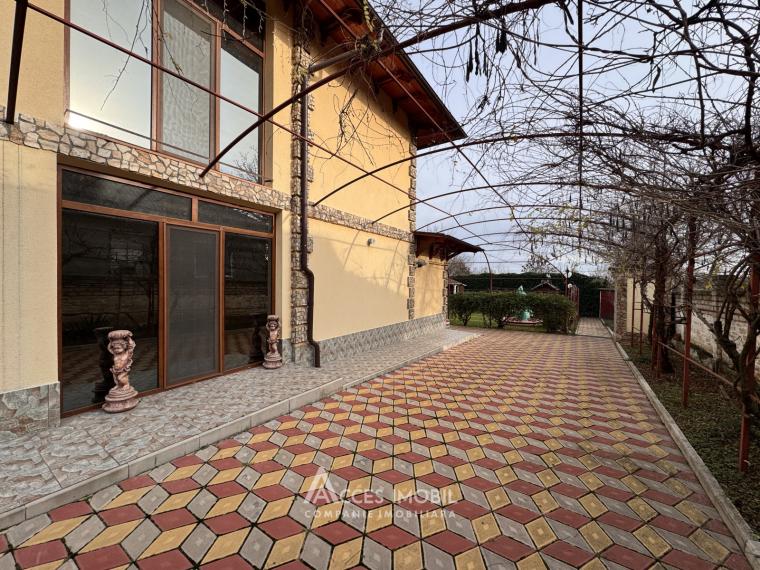 Casă în 2 niveluri! Strășeni, str. Grigore Ureche, 180m2 + 6 ari!: 2