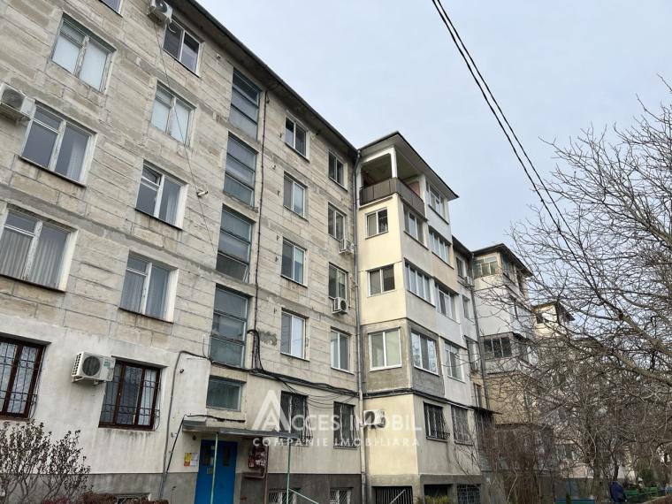 Râșcani, str. Matei Basarab, 3 camere. De mijloc!: 0