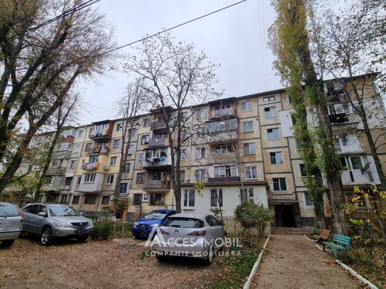 Botanica, str. N. Zelinski, 1 cameră + living. Euroreparație!: 9