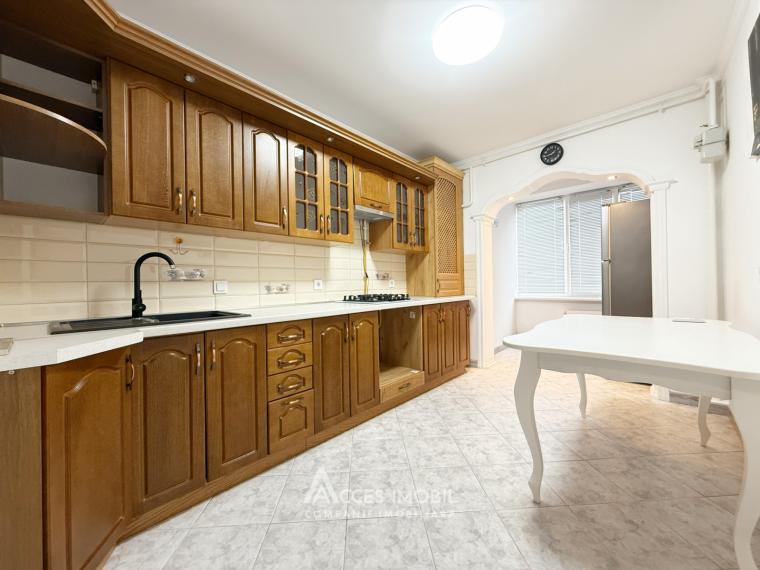 AMIC! Botanica, Cuza Voda avenue, 2 rooms. Euro repair!: 5