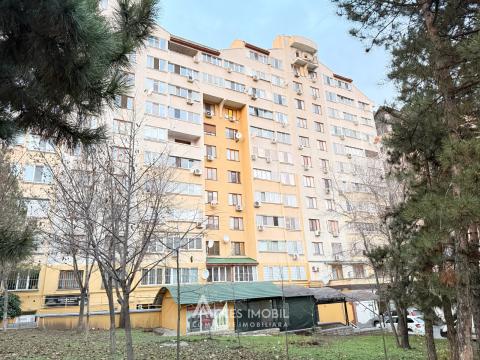 AMIC! Botanica, Cuza Voda avenue, 2 rooms. Euro repair!: 14