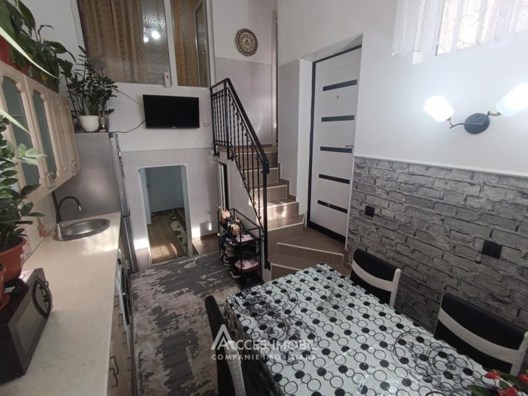 Buiucani, str. Cornului, 2 camere + living!: 9