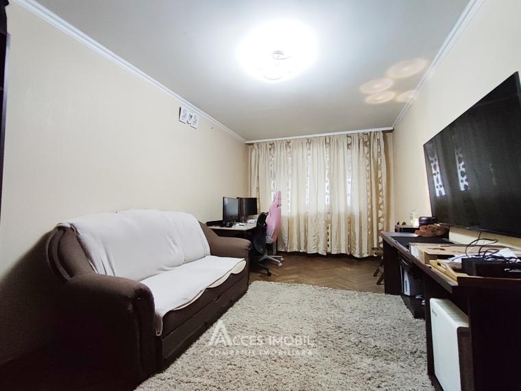 Botanica, bd. Dacia, 3 camere! Localizare de Mijloc!: 2