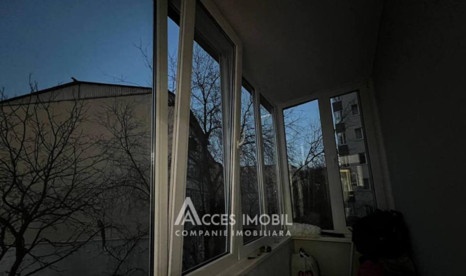 Lagmar! Rascani, Florarii street, 2 rooms. Euro Repair!: 10