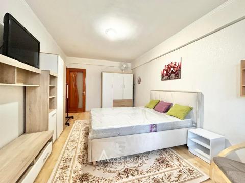 For Rent! Ciocana, M. Sadoveanu street, 2 rooms. Euro Repair!: 1