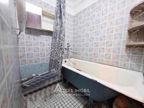 ул. Геогре Мадан, Старая Почта, 2 комнаты. 102 Серия! Середина дома!: 4