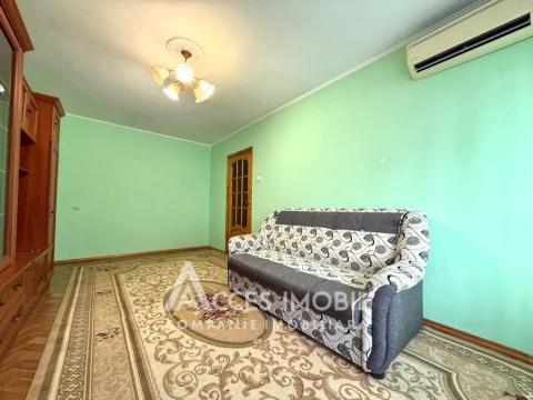 Chirie! str. Calea Orheiului, Poșta Veche, 1 cameră! De mijloc!: 2