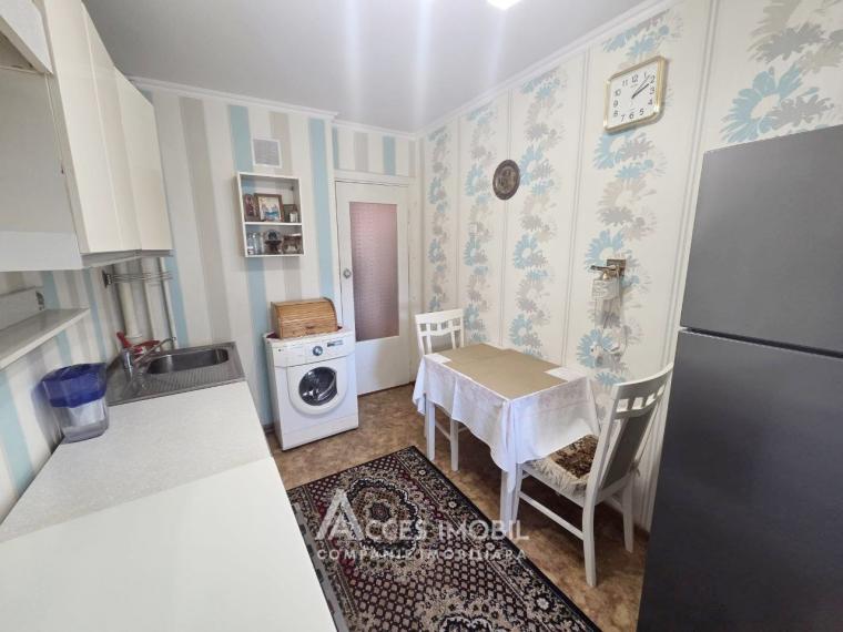 Poșta Veche, str-la. Studenților, 3 camere! Seria 102!: 2