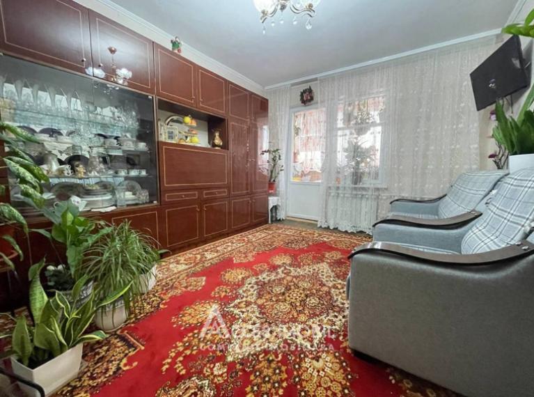 Botanica, str. Burebista, 1 cameră! De mijloc!: 1