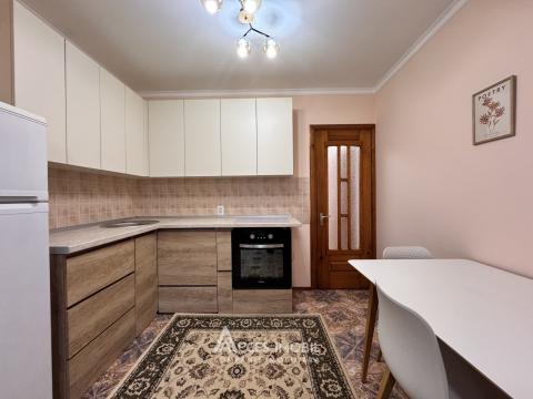 Buiucani, Onisifor Ghibu street, 3 room! Middle position!: 6