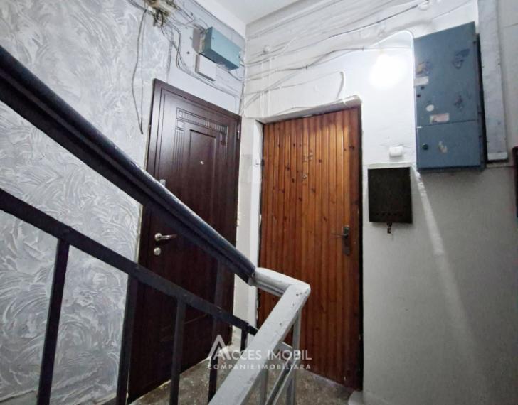 Centru, str. G. Coșbuc, 2 camere + living. Euroreparație!: 21