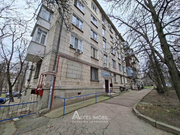 Centru, str. G. Coșbuc, 2 camere + living. Euroreparație!: 22