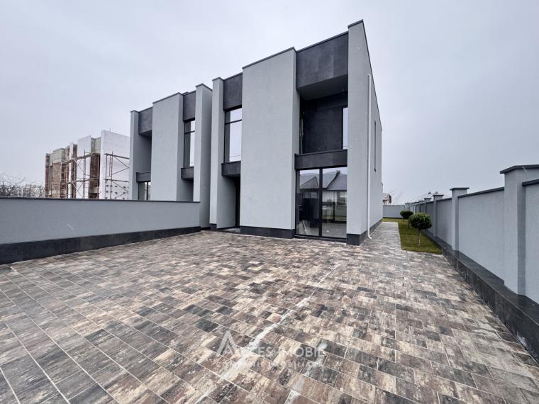 3-х этажный Таунхаус! Дурлешты, ул. Резистенцей, 180м2 + 3 сотки! Белая версия!: 3