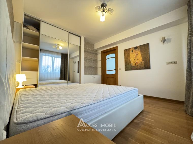 Chirie! Bloc Nou! Centru, str. Valea Trandafirilor, 2 camere + living. Euroreparație!: 2