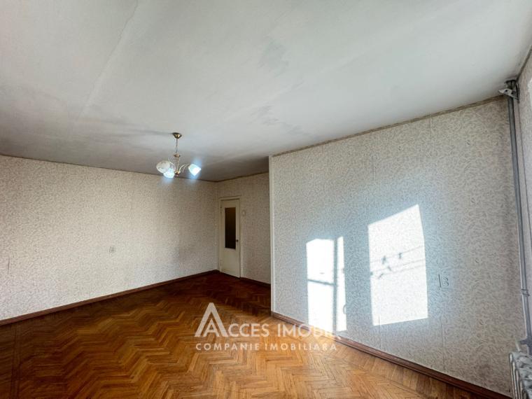 Râșcani, str. Kiev, 2 camere. De mijloc!: 1