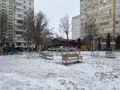 Buiucani, bd. Alba Iulia, 2 camere! Localizare de Mijloc!: 9