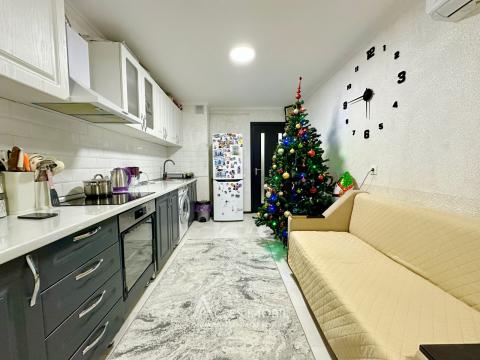 str-la. Studenților, Poșta Veche, 1 cameră + living. Euroreparație! De mijloc!: 3