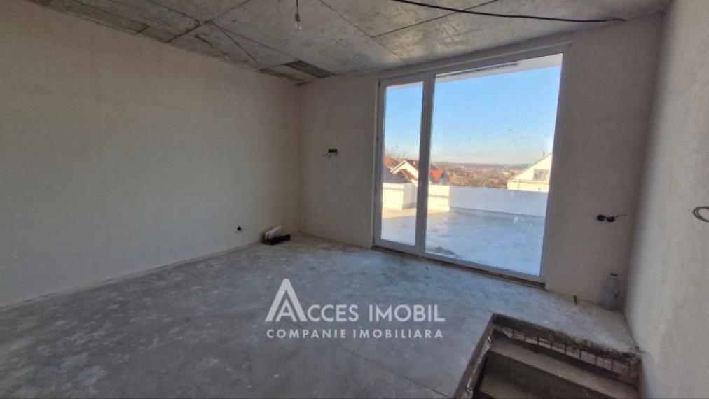 2-х этажный Дом, Крикова, ул. Кишинэулуй, 300м2 + 6 сот. Белый вариант!: 1