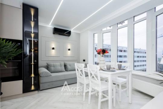 Центр, ул. Митрополит Дософтей, 1 комната + гостиная. Евроремонт!: 1